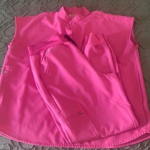 FIGS (electric orchid) Zamora high waisted (petite) jogger/ Rafaela scrub top.